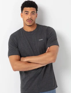 Basic T-Shirt
