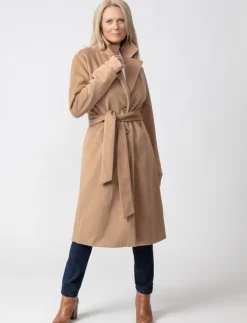 Buttoned Coat with Belt