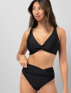 Cross-front D-cup Bikini Top