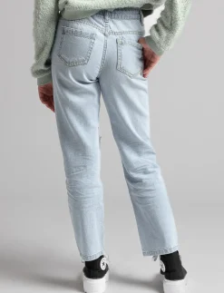 Distressed High-rise-Mom Jeans