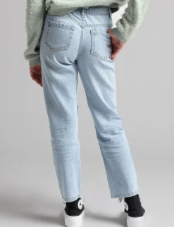 Distressed High-rise-Mom Jeans