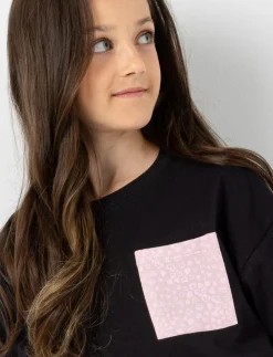 Dress T-shirt with Printed Pocket