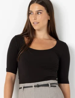 Fitted Crew-neck T-shirt