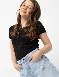Fitted Lace T-shirt