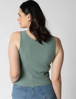 Fitted V-neck Tank top
