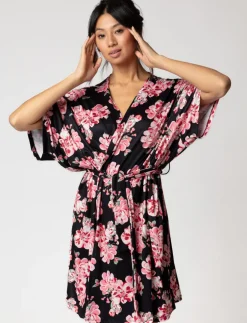 Floral Short-sleeve Kimono