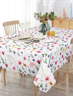 Floral Stain-resistant Wrinkle-free Tablecloth - 58 x 78 in