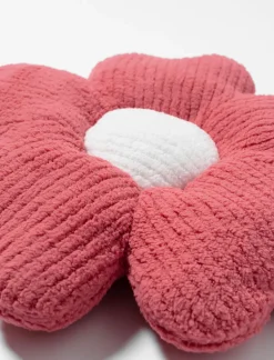 Flower-shaped Sherpa Cushion