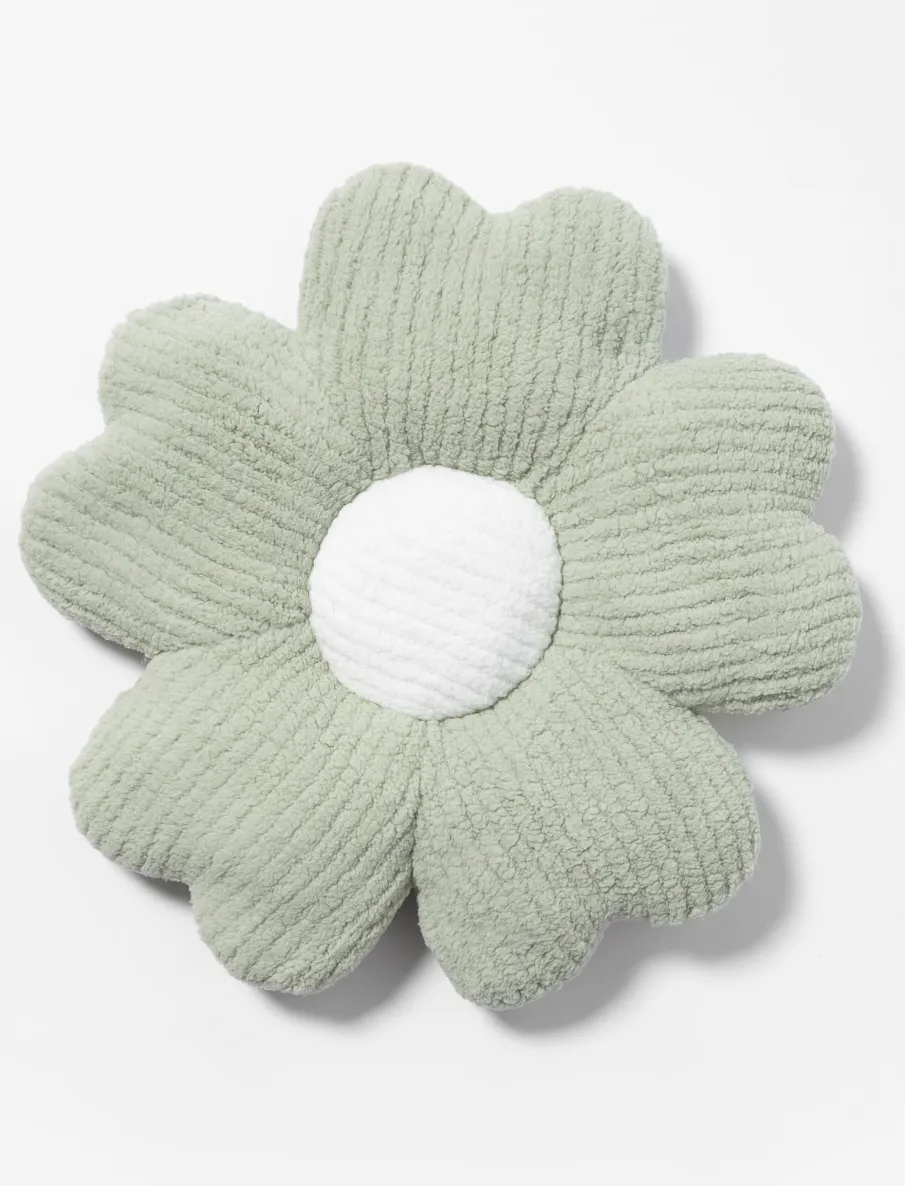 Flower-shaped Sherpa Cushion