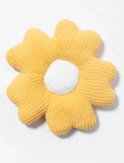 Flower-shaped Sherpa Cushion