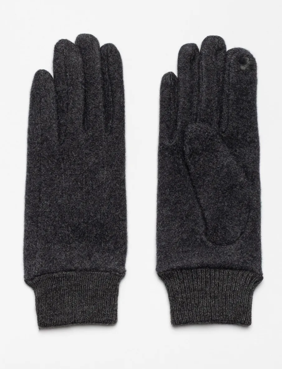 Gloves with Touchscreen Function