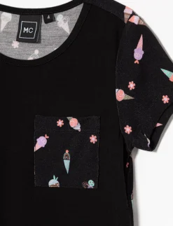Graphic T-shirt with Pocket