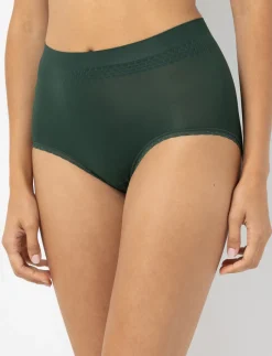 High-waist Lace Panty