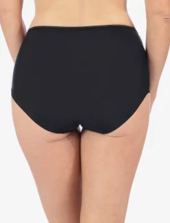 High-waisted Undies with Lace