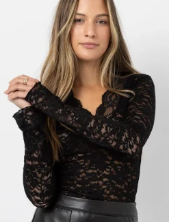 Lace V-neck T-shirt