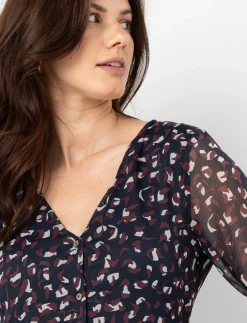 Leopard Print Bitton-down Dress