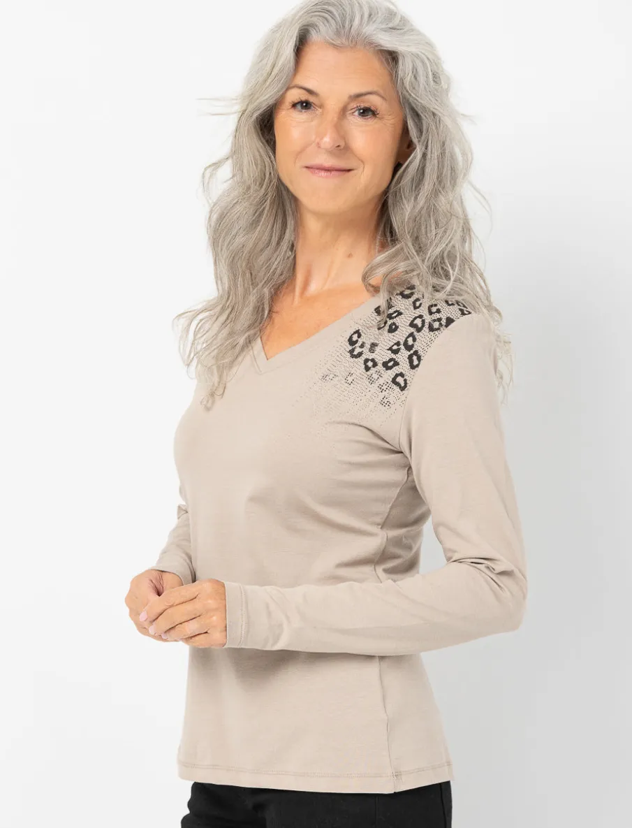 Leopard Print V-neck T-shirt