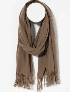 Light Fringe Scarf