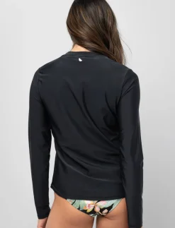 Long-sleeve Rash Guard T-shirt