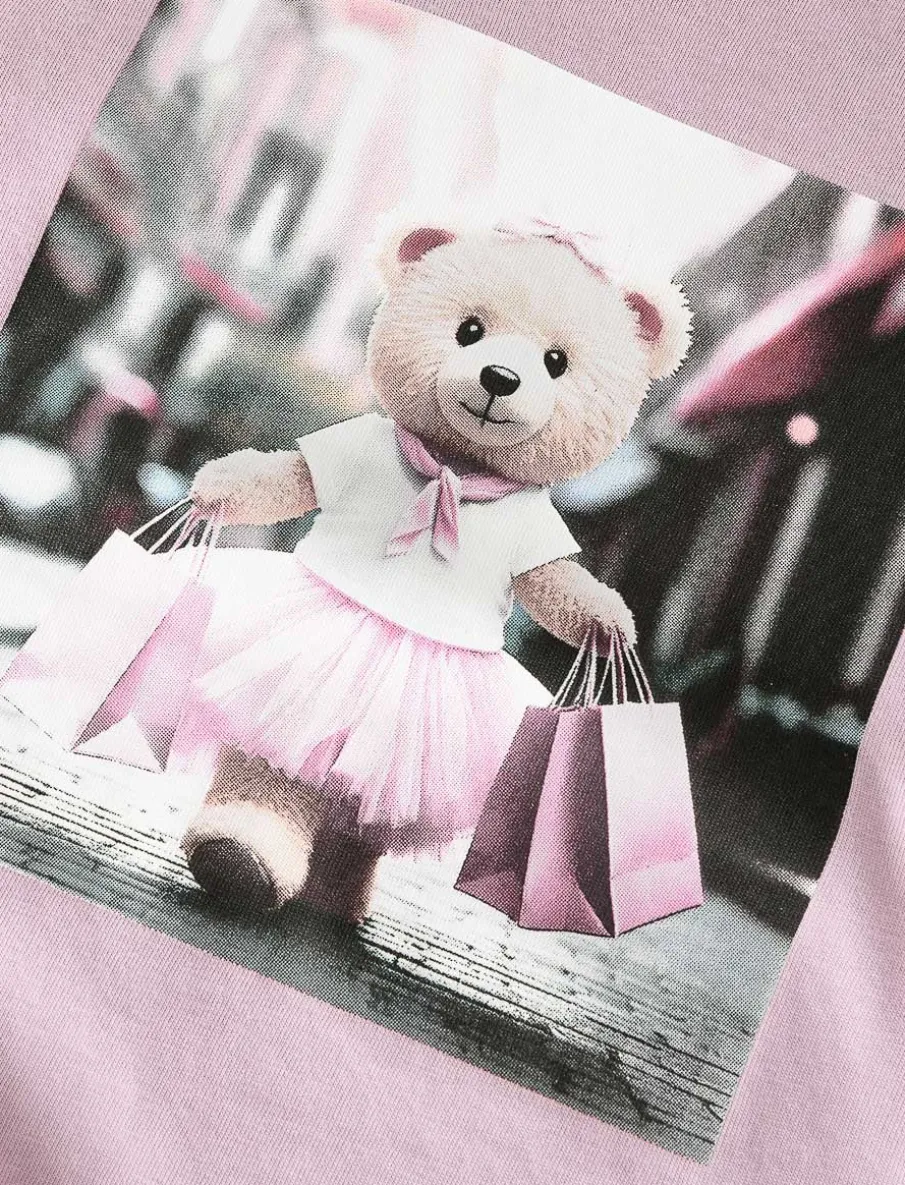 Long-sleeved T-shirt