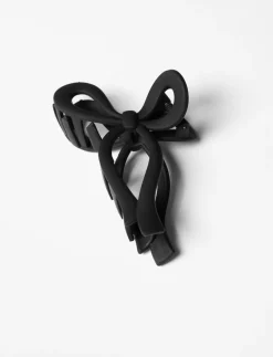 Loop-Shaped Hair Clip
