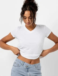 Organic Cotton Basic V-Neck T-Shirt