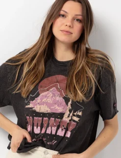 Oversized Graphic T-shirt