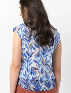 Patterned T-shirt