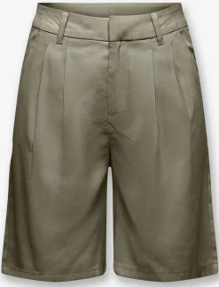Plain Bermuda Shorts