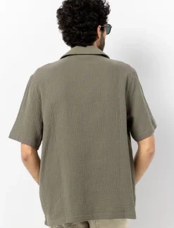 Plain Short-sleeved Cotton Gauze Shirt
