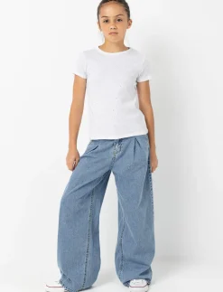 Pleated Wide-leg Jeans