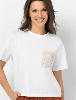 Pocket T-shirt