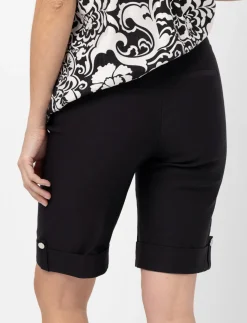 Pull-on Bermuda shorts