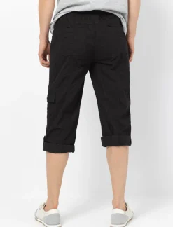 Pull-on Capri Pants