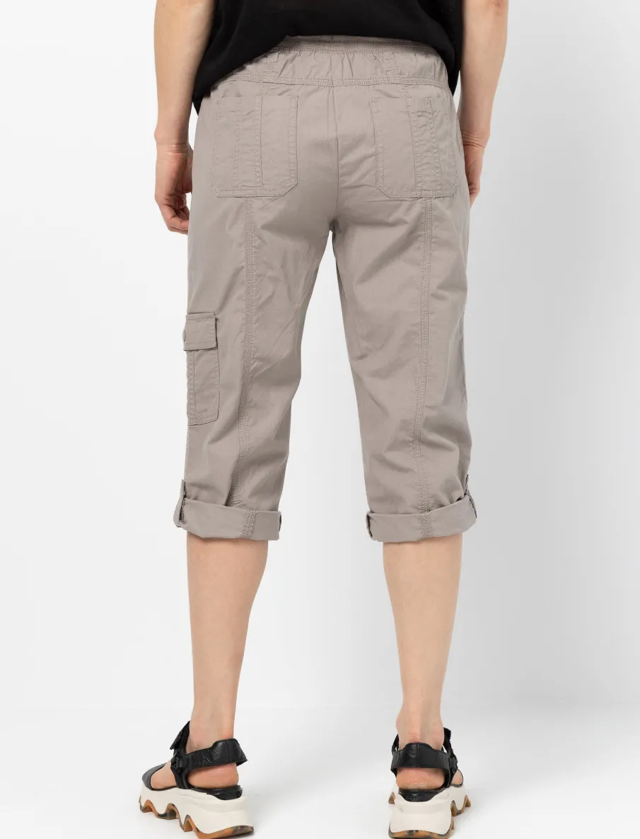 Pull-on Capri Pants