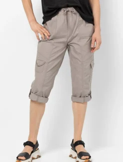 Pull-on Capri Pants