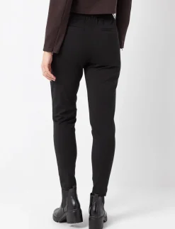 Pull-on Slim Pants