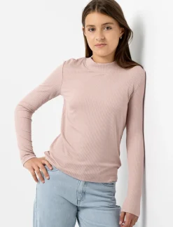 Ribbed Mock-neck T-shirt