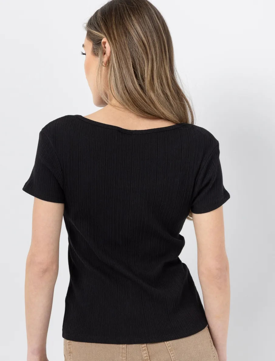 Ribbed Scoop-neck T-shirt