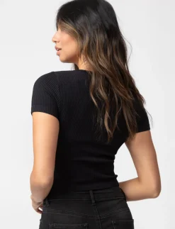 Ribbed Seamless T-shirts - Pack of 2