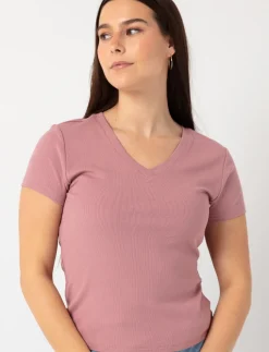 Ribbed V-neck T-shirt