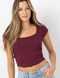 Ribbed Wide-neck T-shirt