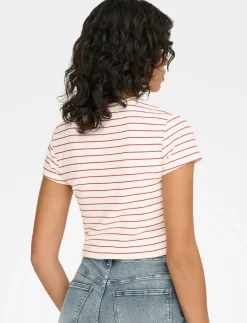 Short-sleeved T-shirt