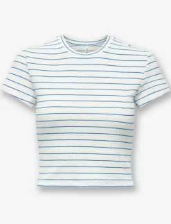 Short-sleeved T-shirt
