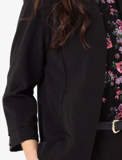 3/4-sleeve Blazer