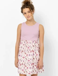 Sleeveless dress