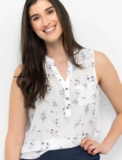 Sleeveless Patterned Blouse