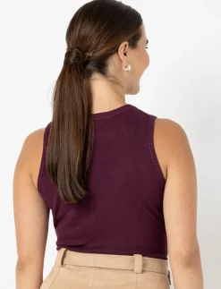 Sleeveless Ribbed Tank Top