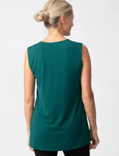 Soid V-neck Tank Top