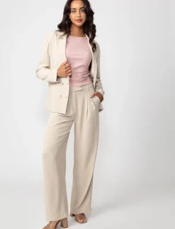 Solid Buttoned Blazer